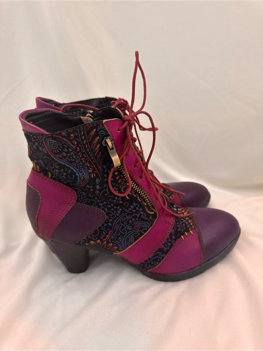 Metcandy "Timeless Grace" Floral Ankle Boots Size 39 - Picture 2 of 9